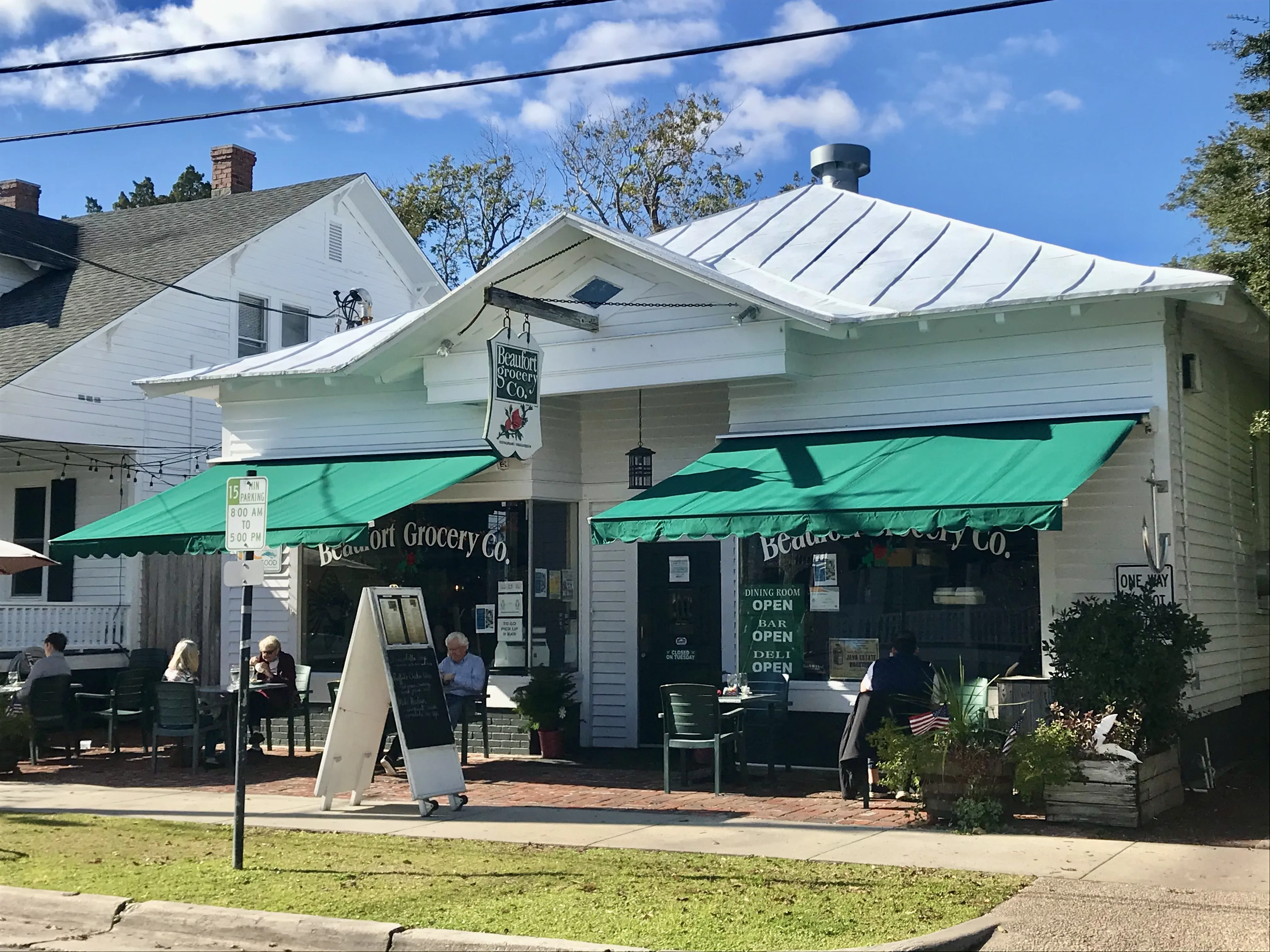 Beaufort Grocery